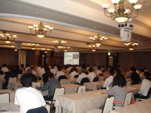 小出氏講演風景２